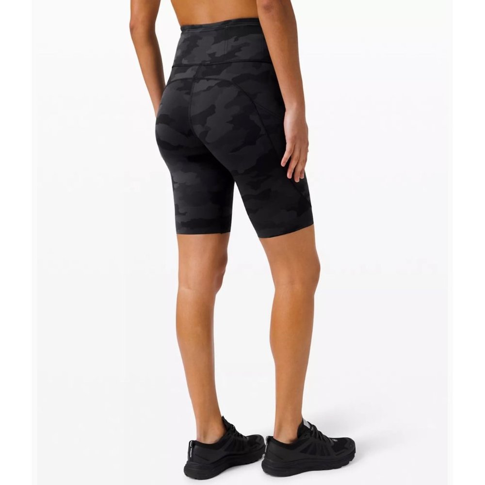 New Lululemon FAST AND FREE HIGH-RISE SHORT 10" Camo Deep Coal Multi Size 2 - Picture 2 of 10